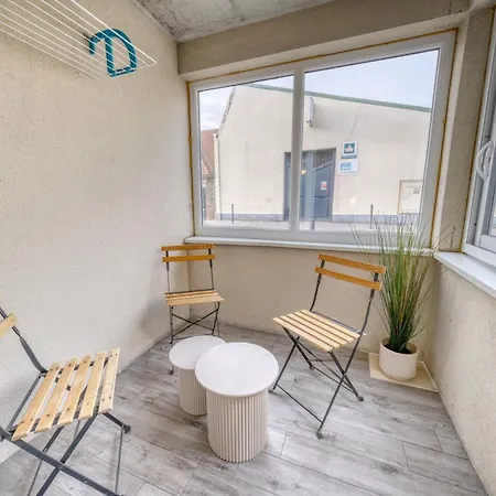 Chez Lecomte - Parking * Reims