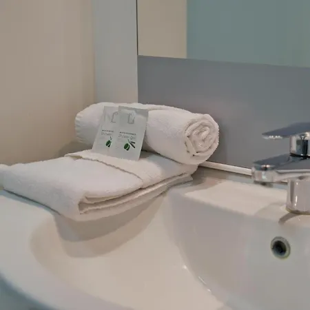 Chez Lecomte - Parking * Reims