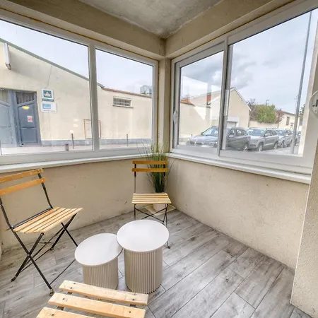 Chez Lecomte - Parking * Reims