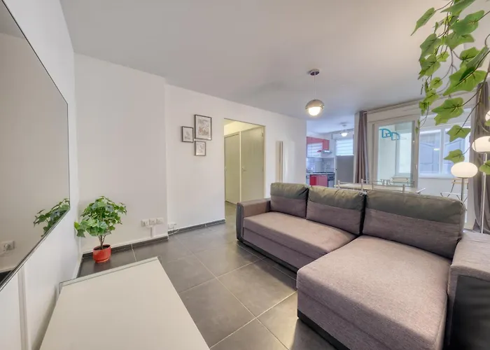 Chez Lecomte - Parking