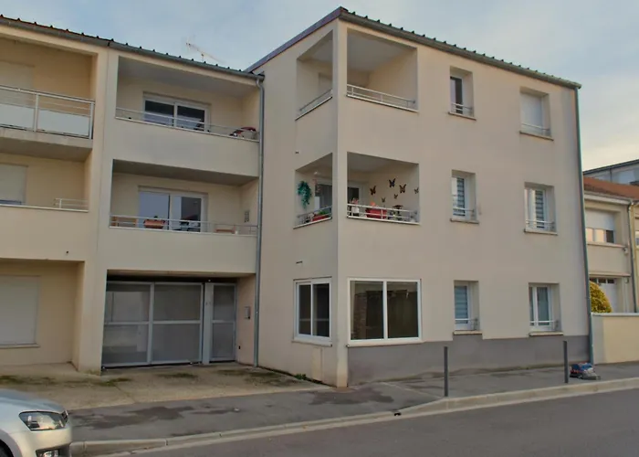 Chez Lecomte - Parking